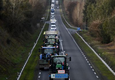 ثونبرغ تنضم لمحتجين رافضين لشق طريق سريع في فرنسا