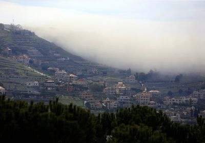 فرنسا تقدم اقتراحًا لإنهاء الحرب بين حزب الله وإسرائيل