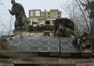 الرئيس الأوكراني يفند أسباب سقوط مدينة أفدييفكا الصناعية