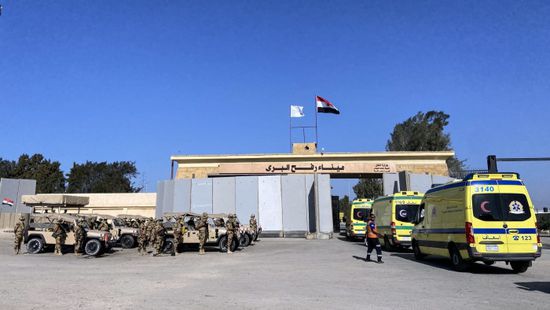 ميناء رفح يستقبل 44 مصابا للعلاج في مصر