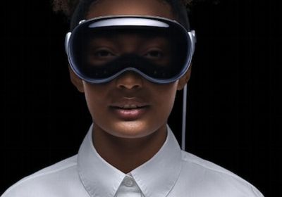 زوكربيرج ينتقد نظارات آبل الافتراضية ويمدح "كويست 3"