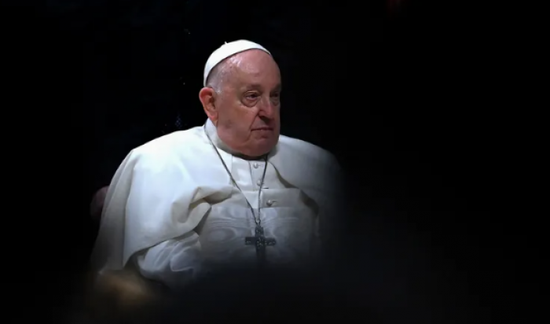 بابا الفاتيكان يدعو لإنهاء الحرب في السودان