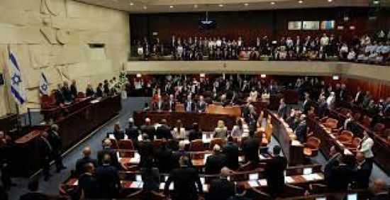 الكنيست يخفق في عزل النائب اليهودي المؤيد لجنوب أفريقيا