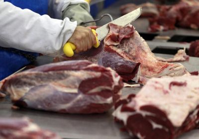 الصين ترفع الحظر عن واردات لحوم الأبقار الإسبانية بعد 24 عامًا