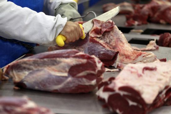 الصين ترفع الحظر عن واردات لحوم الأبقار الإسبانية بعد 24 عامًا