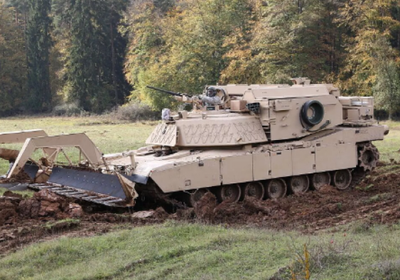 بسبب تكاليف النقل.. بلغاريا تؤخر تسليم 100 مدرعة لأوكرانيا