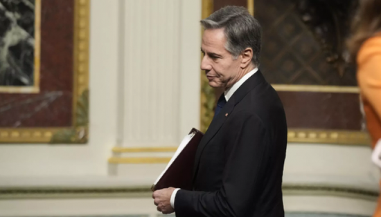 وزير الخارجية الأمريكي يرفض حلا دبلوماسيا للصراع في أوكرانيا