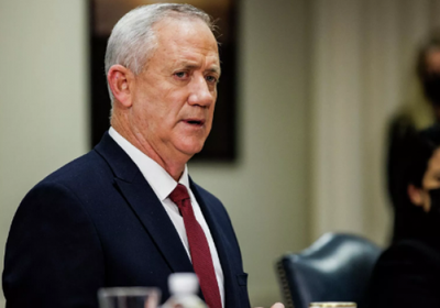 غانتس: مؤشرات إيجابية على تنفيذ صفقة رهائن جديدة