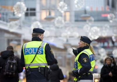 ستوكهولم وبودابست تعززان تعاونهما العسكري