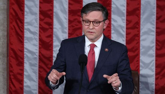 البيت الأبيض يتهم رئيس النواب الأمريكي بمساعدة إيران