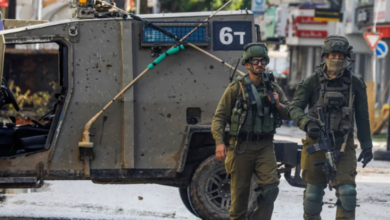 الجيش الإسرائيلي يقتحم قرى وبلدات في رام الله