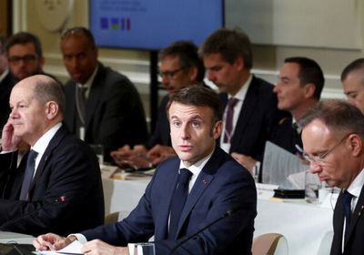 الرئيس الفرنسي: لا نعتزم الدخول في حرب مع الشعب الروسي