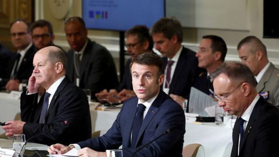 الرئيس الفرنسي: لا نعتزم الدخول في حرب مع الشعب الروسي