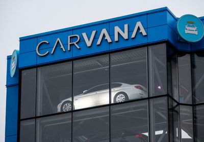 سهم كارفانا يقفز 38% بعد تحقيق أول أرباح سنوية للشركة