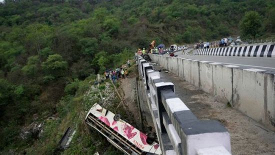 مصرع وإصابة 41 شخصًا في سقوط حافلة بمالي