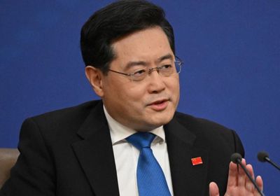 تفاصيل استقالة وزير الخارجية الصيني السابق