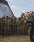 وزير الدفاع الإسرائيلي: لم نشهد مثل هذه الحرب منذ 75 عاما