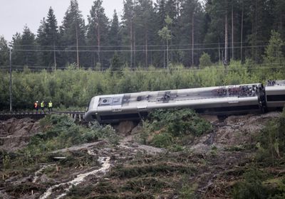 مقتل 3 صدمهم قطار بالسويد