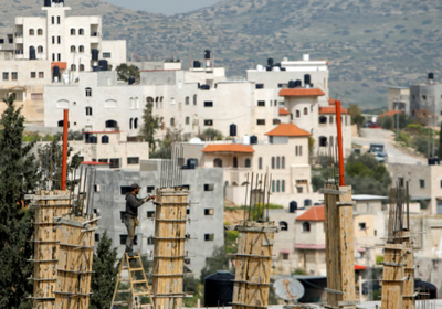 إسرائيل توظف عمالا هنودا لتعويض العمالة الفلسطينية