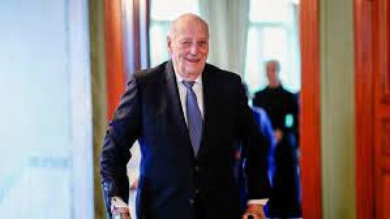 ملك النروج يخضع لعملية في ماليزيا