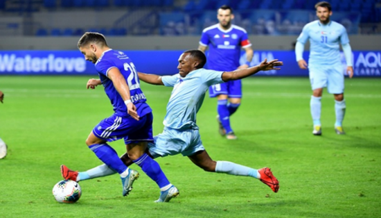 النصر يفوز على بني ياس ويتقدم في الدوري الإماراتي