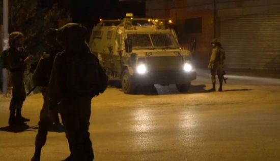 آليات عسكرية إسرائيلية تقتحم نابلس