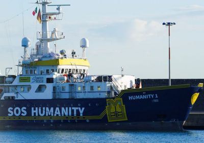 إيطاليا تحتجز سفينة خيرية ألمانية