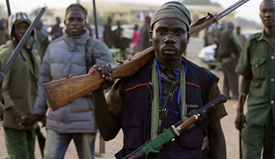 معظمهم من النساء.. متمردين يخطفون 50 شخصا في نيجيريا