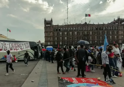 المكسيك.. متظاهرون يقتحمون القصر الرئاسي في مكسيكو