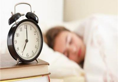 خطورة النوم أقل من 6 ساعات يوميًا