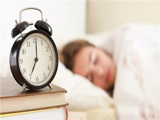 خطورة النوم أقل من 6 ساعات يوميًا