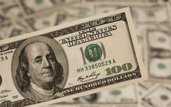 تراجع الدولار بعد تصريحات "باول"