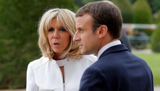 الرئيس الفرنسي يدين معلومات كاذبة حول زوجته