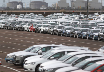 مبيعات السيارات الجديدة في بريطانيا تقفز للشهر الـ19