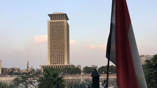 مصر ترحب باستضافة جامعة الدول لاجتماع الأطراف الليبية