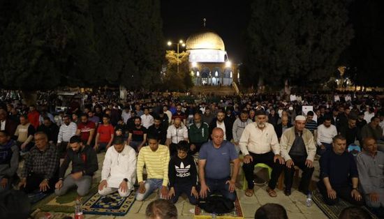 في أول ليالي رمضان.. قوات الاحتلال تعيق وصول المصلين للأقصى