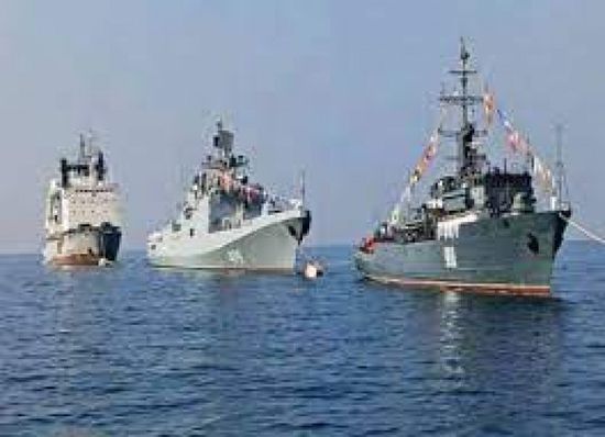 روسيا تجري تدريبات بسفن حربية مع إيران والصين