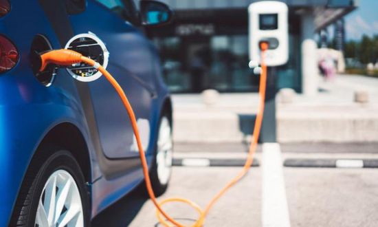 الطاقة الدولية تتوقع زيادة أعداد السيارات الكهربائية