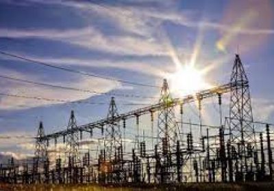 العراق يكمل الربط مع شبكة الكهرباء الكويتية بنهاية العام