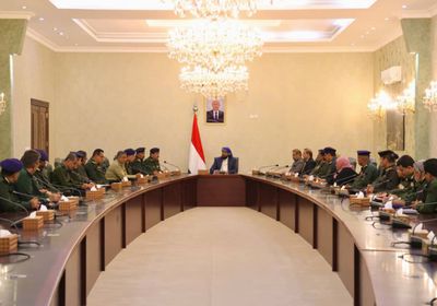 المحرمي يدعو لإنشاء معاهد لتأهيل قوات الأمن في عدن