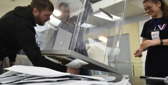 بوتين يحصد 87.9% من الأصوات بالانتخابات الرئاسية الروسية