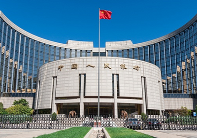 المركزي الصيني يثبت سعر الفائدة ويسحب سيولة