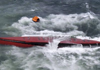 خمسة مفقودين في انقلاب سفينة كورية جنوبية