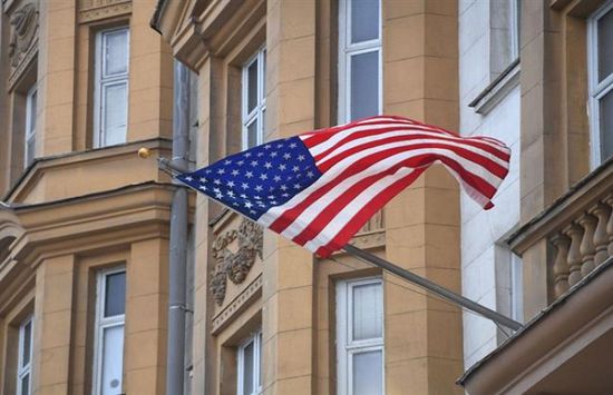 السفارة الأمريكية تدعو رعاياها لدى موسكو بتجنب منطقة الحادث
