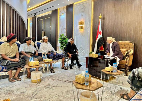 الرئيس الزُبيدي يلتقي أسرة الشهيد سعيد الصريمي