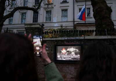 روسيا تنكس الأعلام حدادًا على ضحايا هجوم موسكو