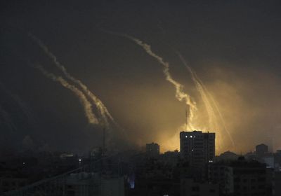 تفجير مبان سكنية بغارات إسرائيلية بالرمال ورفح