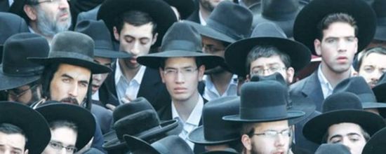 محكمة إسرائيلية تأمر بتجميد دعم طلاب المدارس الدينية المطلوبين للتجنيد
