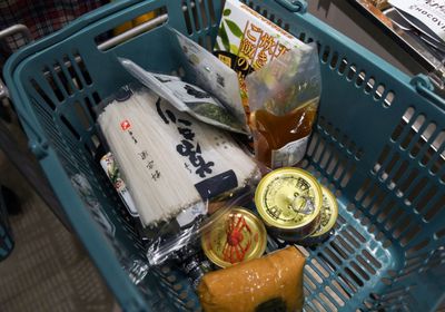 تراجع نمو أسعار المستهلكين في طوكيو بنسبة 2.4%