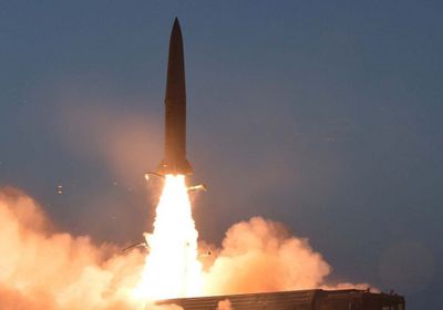 كوريا الشمالية تعلن نجاح إطلاق صاروخ فرص صوتي